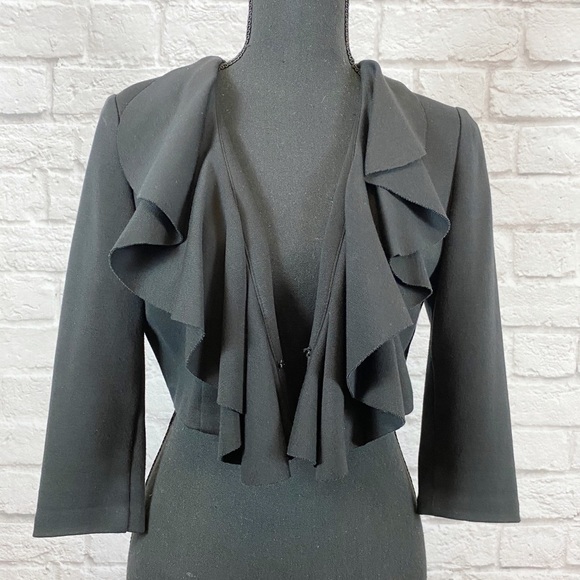 **SOLD** INC International Concepts Ruffle Shell - Picture 1 of 6